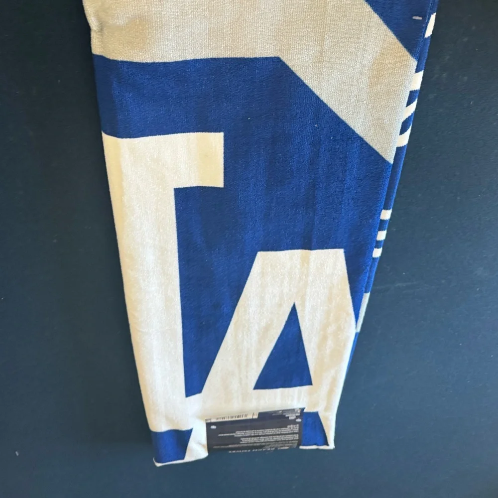 LA DODGERS 💙beach towel! See pic for all the measurements and design details!💙